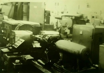 Magneto-abrasive and magneto-electric grinding, equipment and technology 2